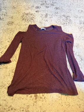 Cold-Shoulder Long Sleeve Top - Plum